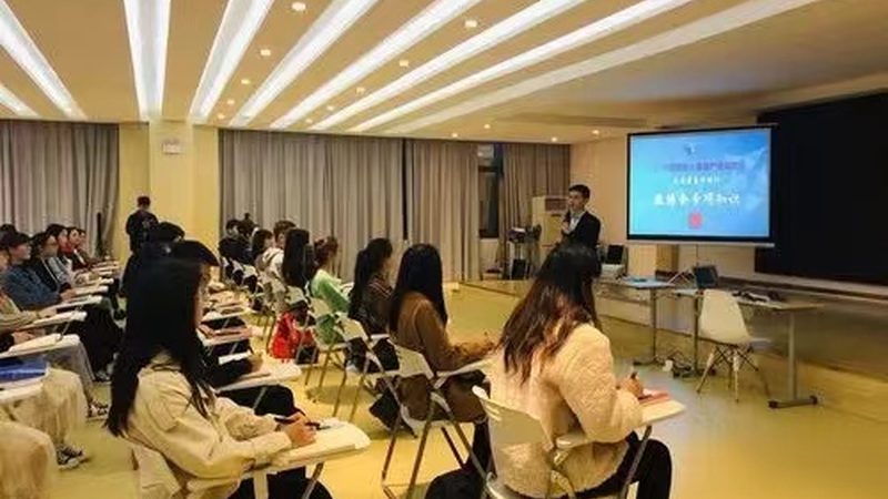 学历提升之路：你需要了解的流程与条件**